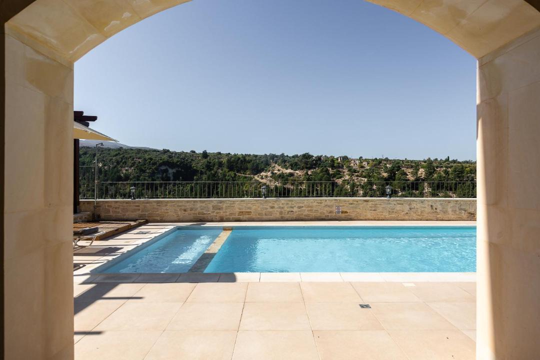 Photo of Outdoor in Margarites