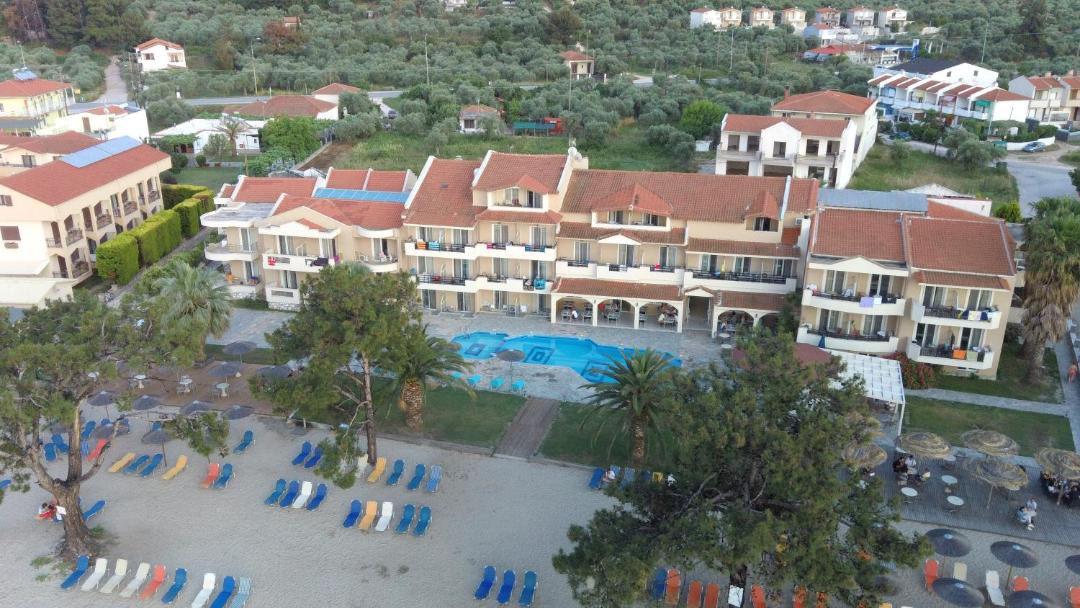 Photo of Others in Skala Rachoniou