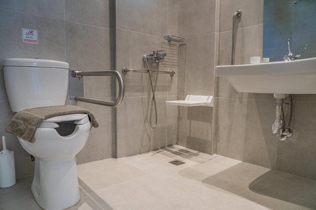 Photo of Bathroom in Frangokastellon