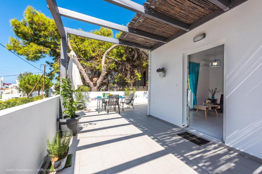 Photo of Patio Balcony in Agii Apostoli