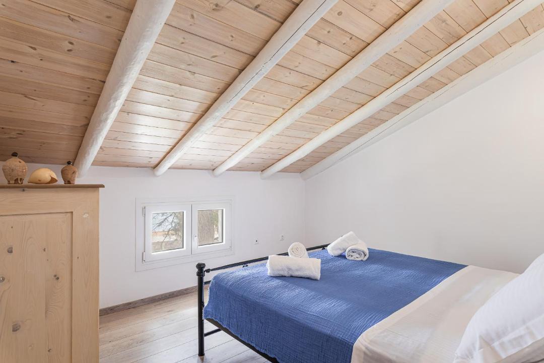 Photo of Bedroom in Marathokampos