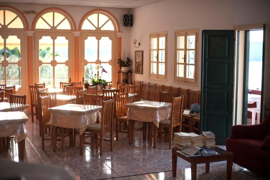 Photo of Others in Apraos