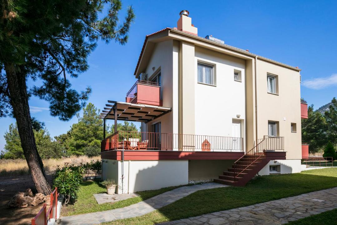 Photo of Others in Skala Rachoniou