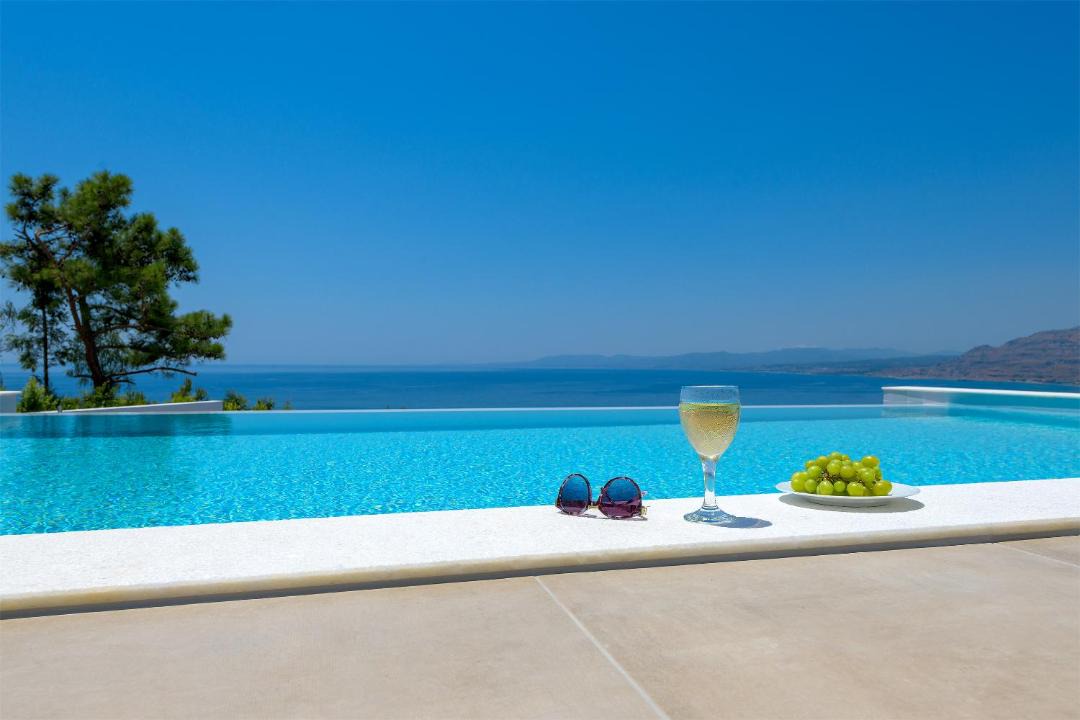 Photo of Others in Pefkos