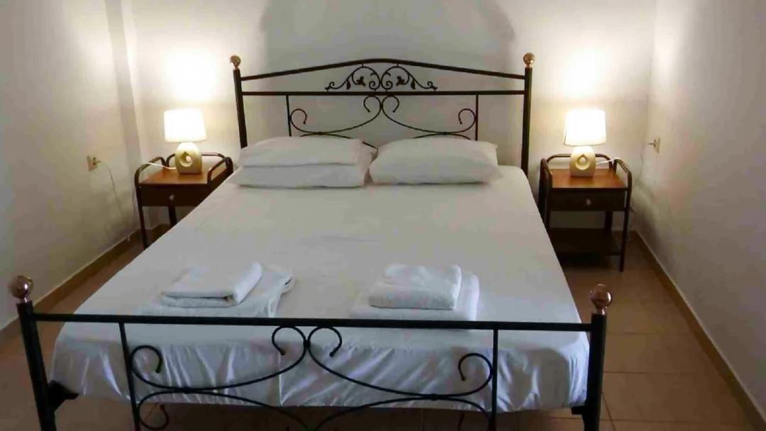 Photo of Bedroom in Astros