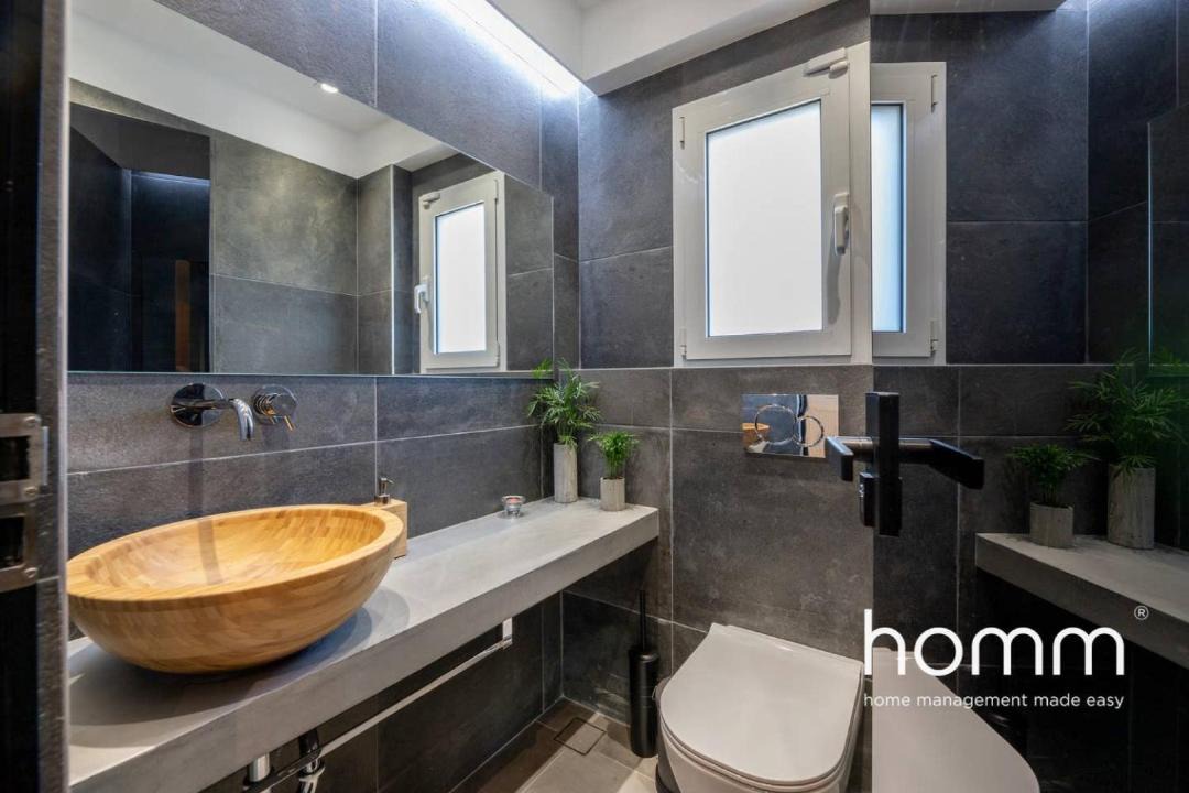 Photo of Bathroom in Saronikos