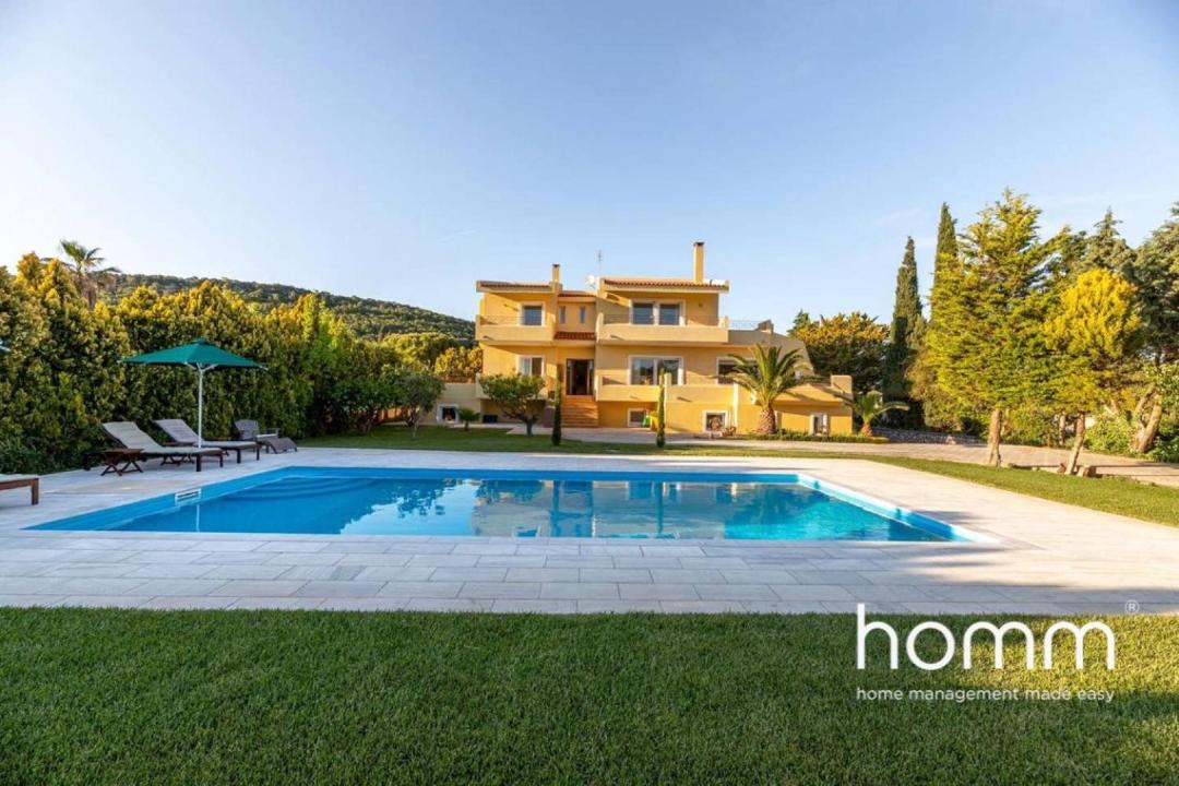 Photo of Outdoor in Saronikos