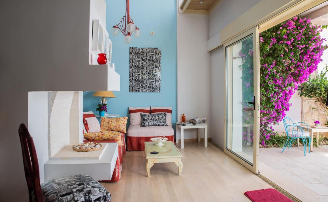 Photo of Livingroom in Saronikos