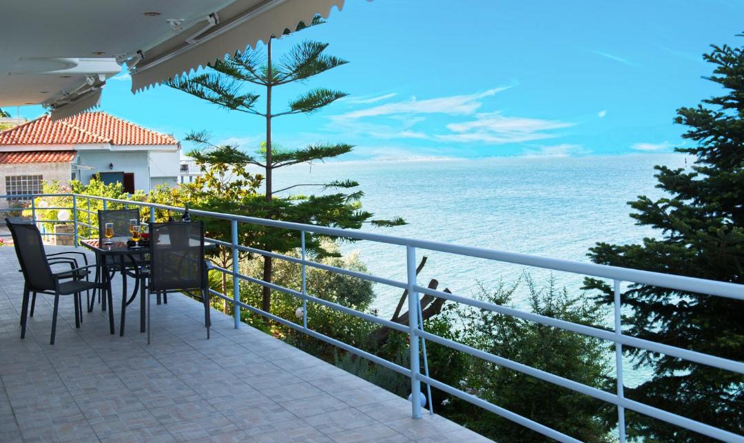 Photo of Patio Balcony in Kiveri