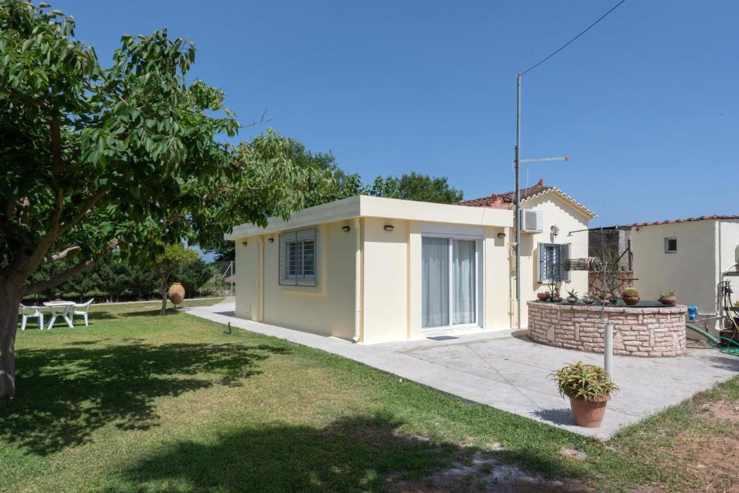 Photo of Buildings in Messini
