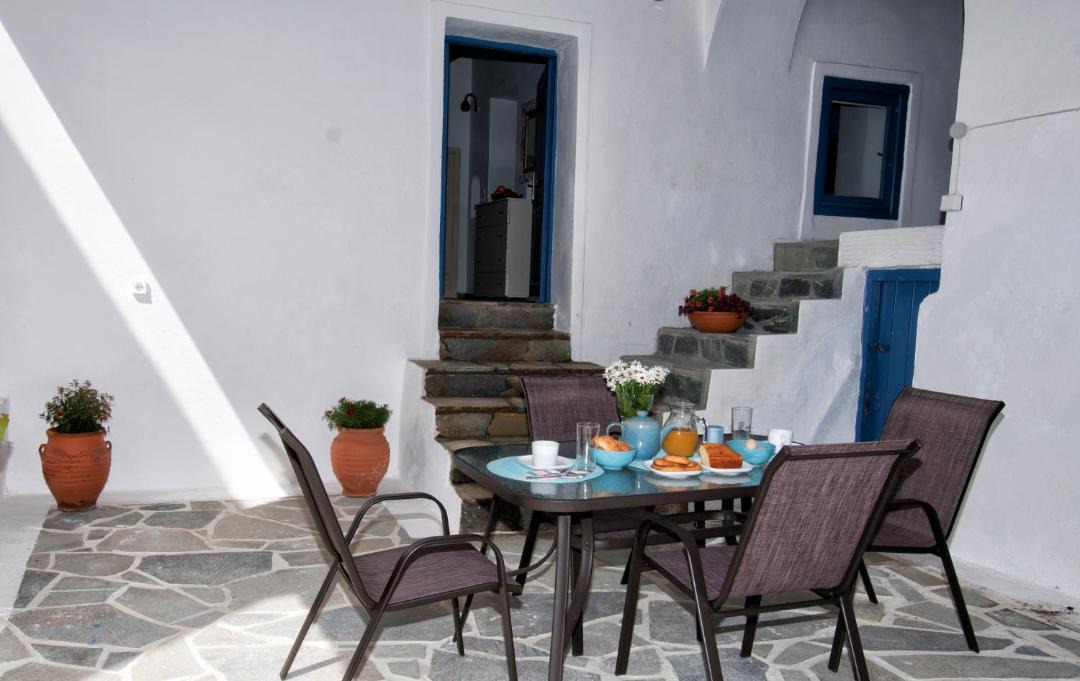 Photo of Patio Balcony in Gavrio