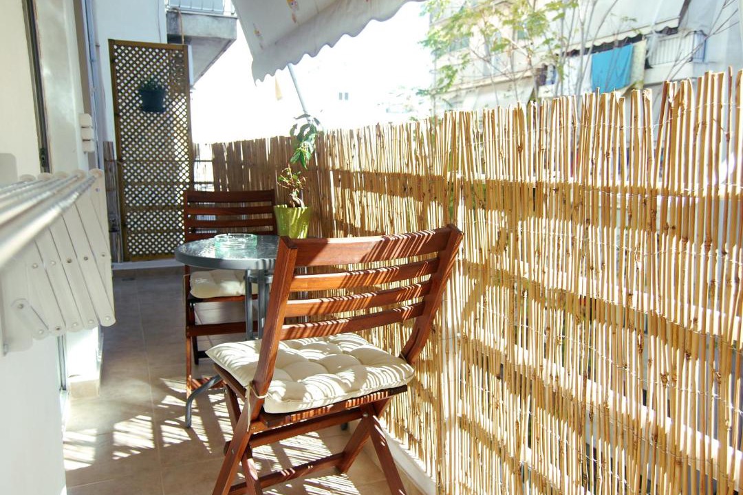 Photo of Patio Balcony in Neos Kosmos