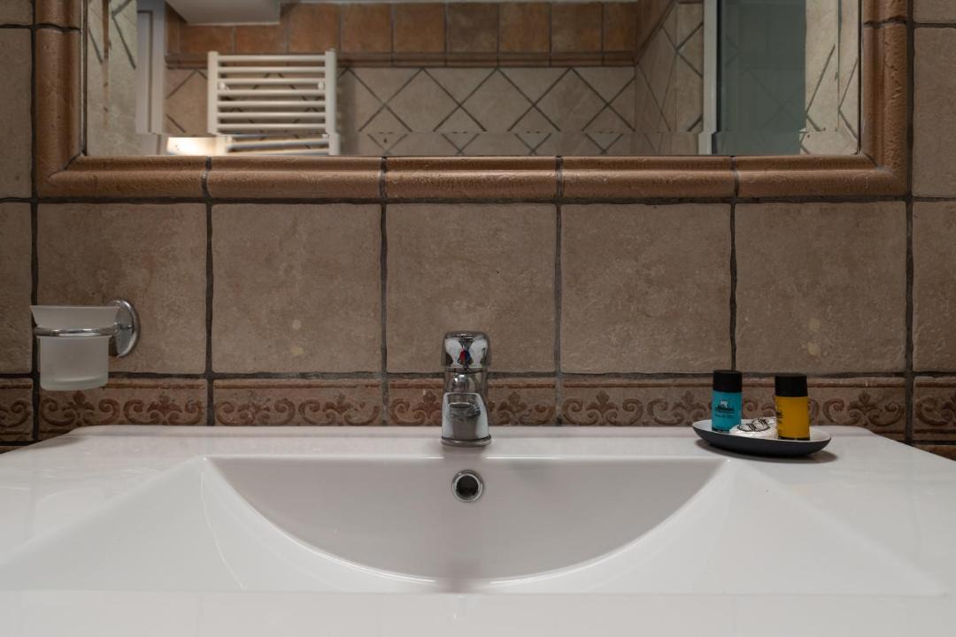 Photo of Bathroom in Neapoli