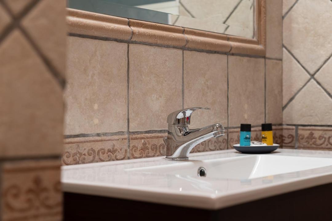Photo of Bathroom in Neapoli