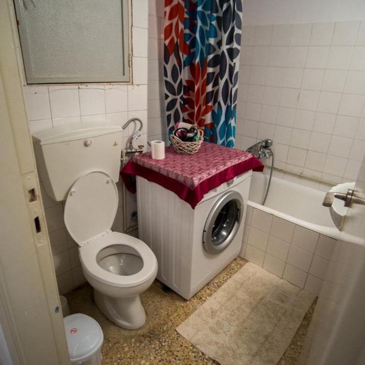 Photo of Bathroom in Neapoli