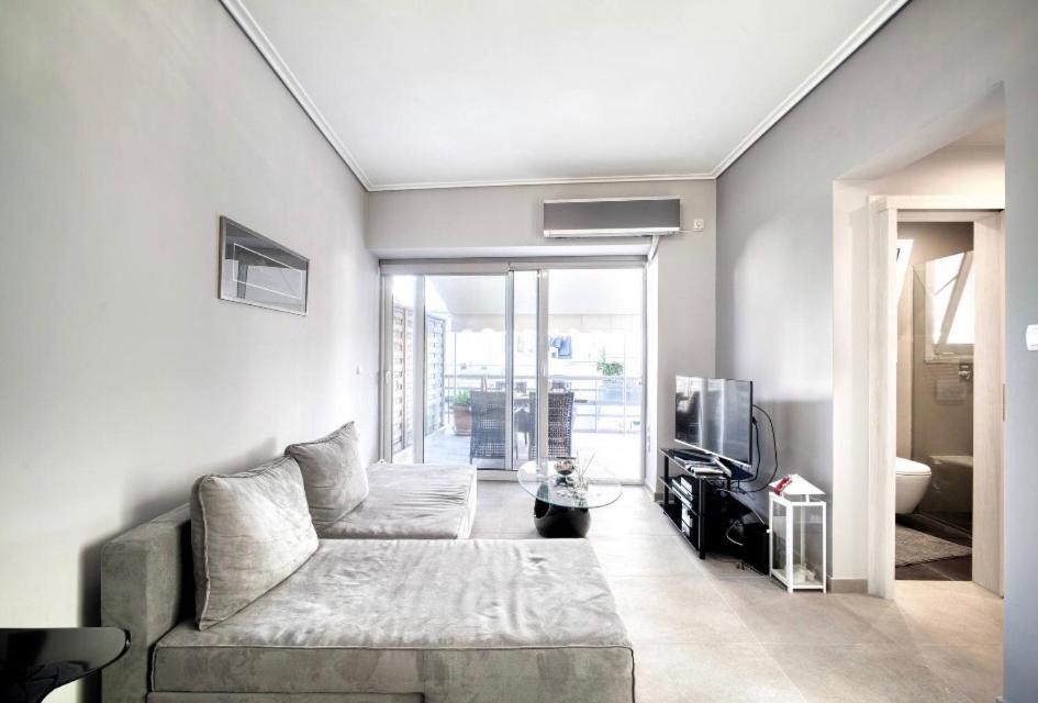 Photo of Livingroom in Neos Kosmos