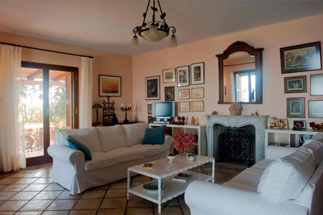 Photo of Livingroom in Kato Sounion