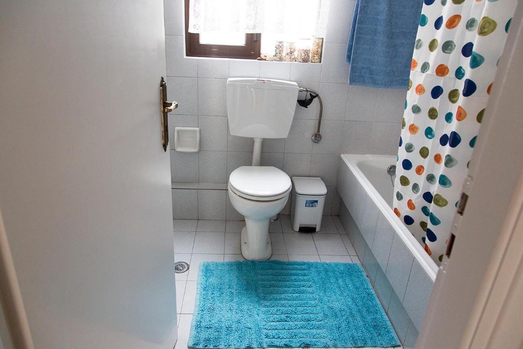 Photo of Bathroom in Kinosargous