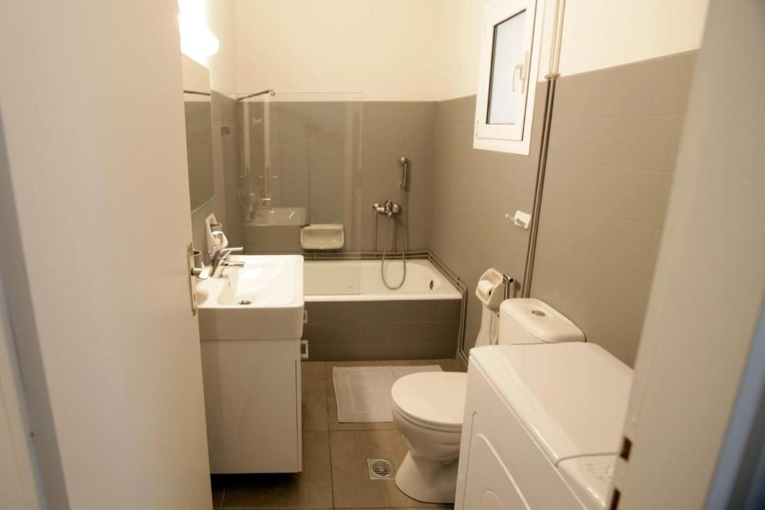 Photo of Bathroom in Saronida