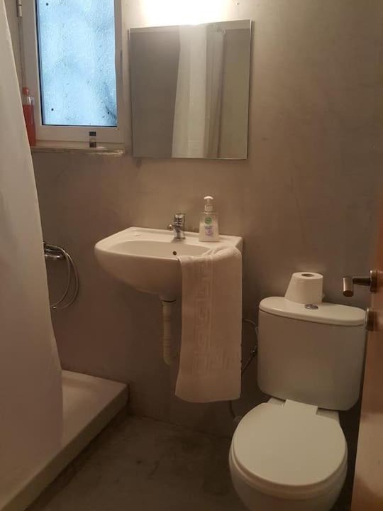 Photo of Bathroom in Kolokinthou