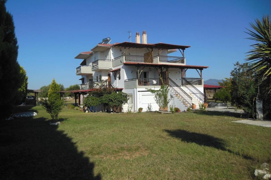 Photo of Buildings in Polygyros