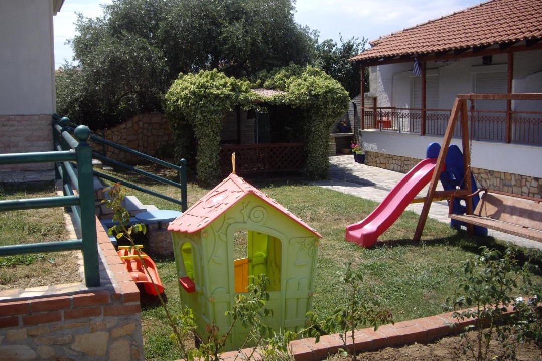 Photo of Others in Skala Rachoniou