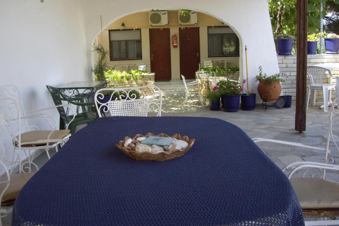 Photo of Others in Skala Rachoniou
