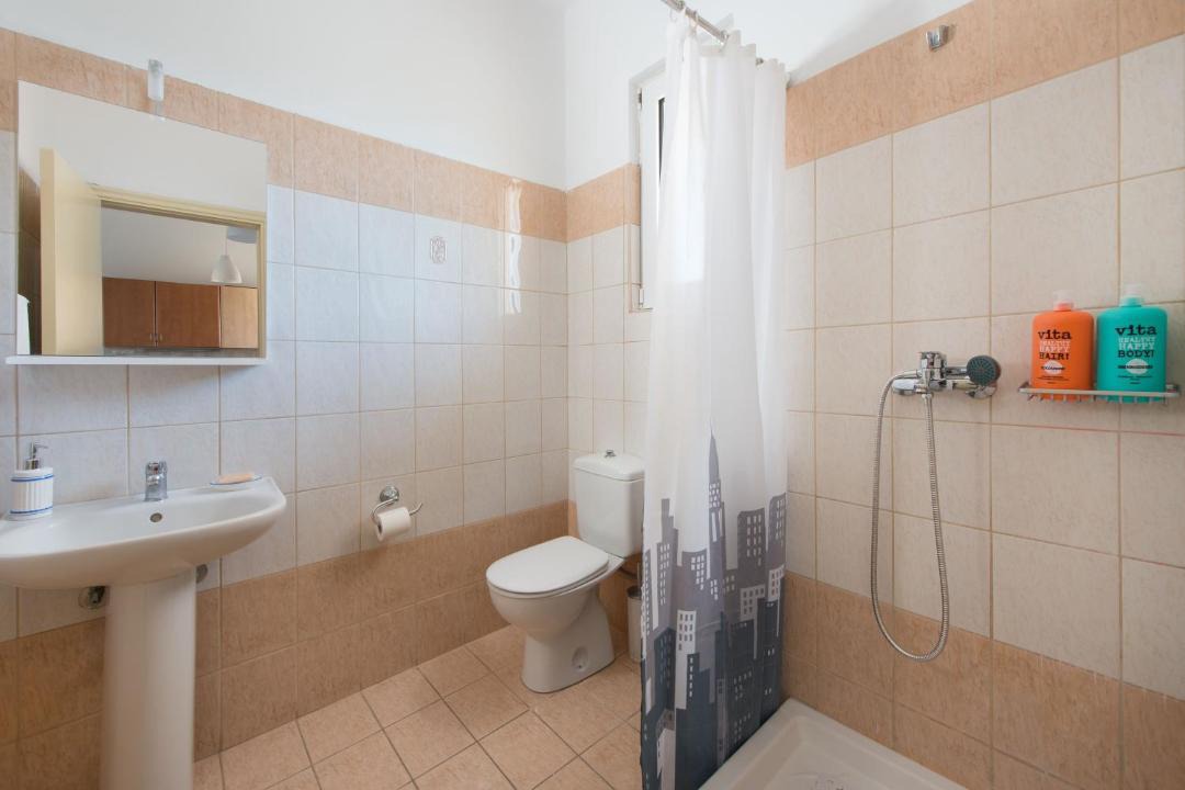 Photo of Bathroom in Ialyssos