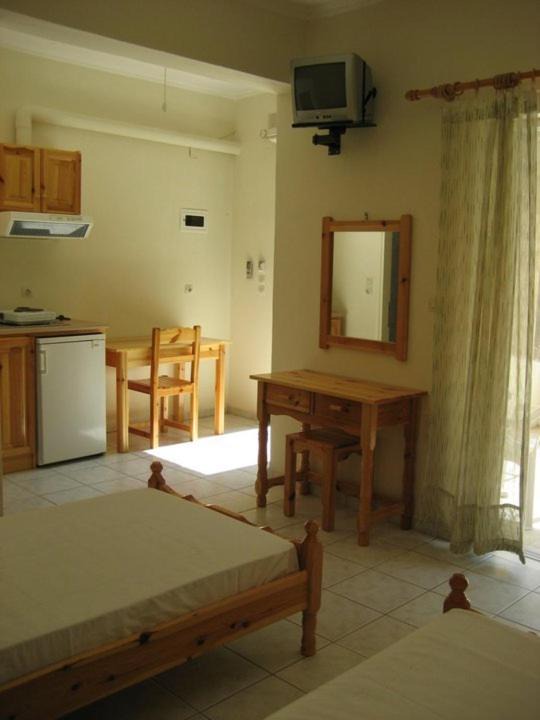 Photo of Others in Vassiliki