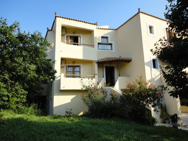 Photo of Buildings in Skopelos