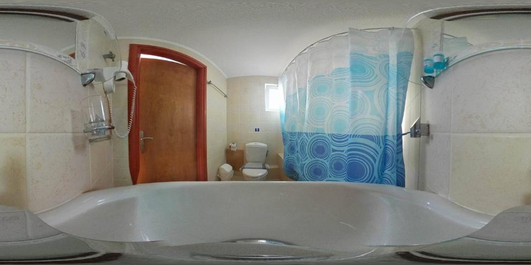 Photo of Bathroom in Agios Stefanos Avliotes