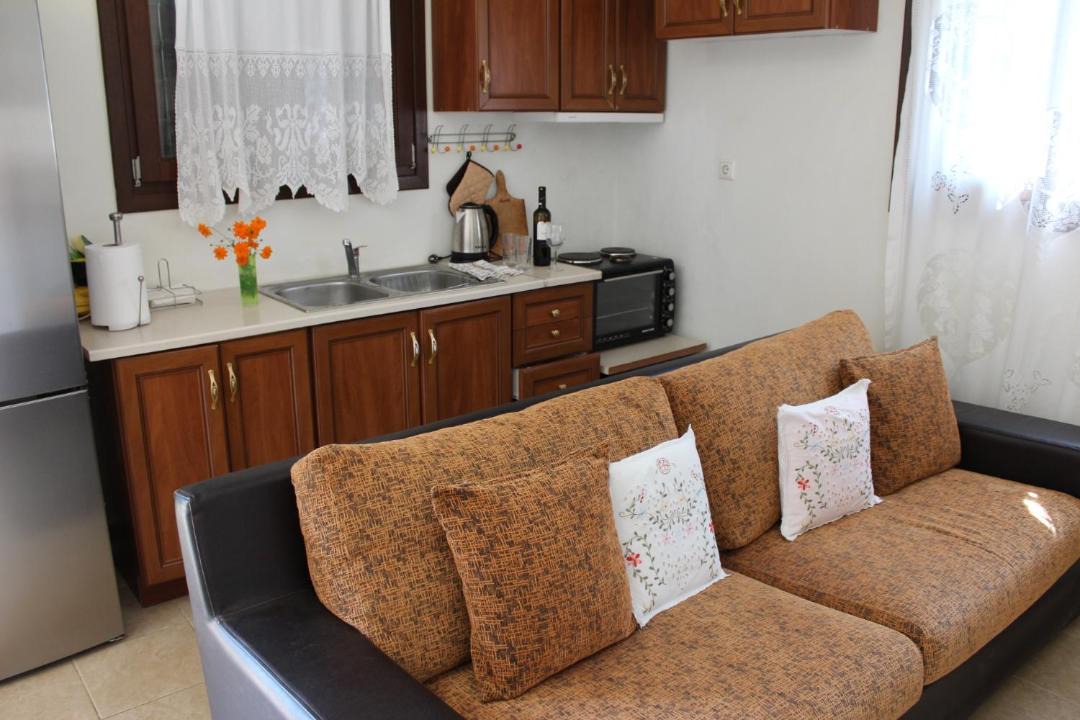 Photo of Kitchen in Lambinou