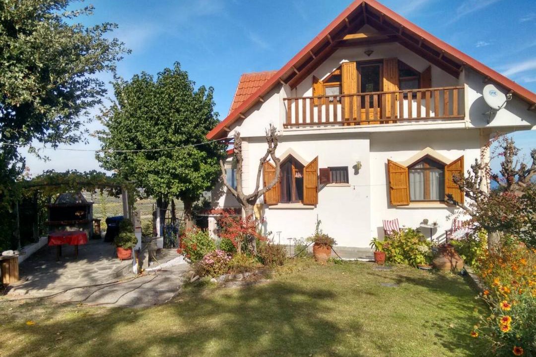 Photo of Buildings in Skotina