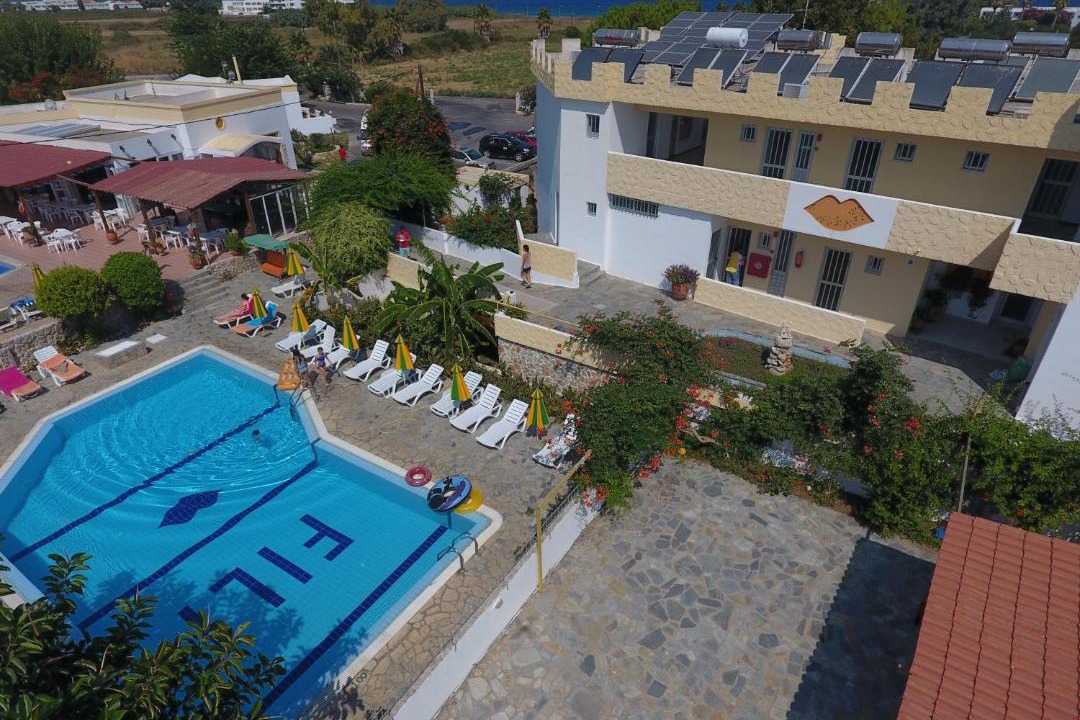 Photo of Outdoor in Tingaki