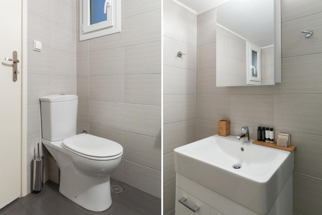 Photo of Bathroom in Koukaki