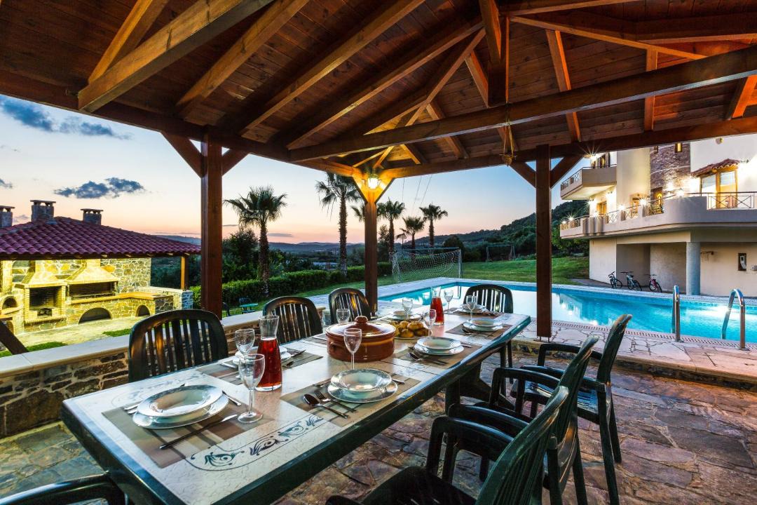 Photo of Patio Balcony in Perama