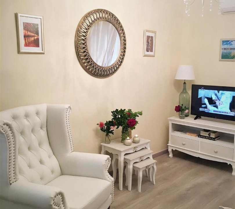 Photo of Livingroom in Old Town