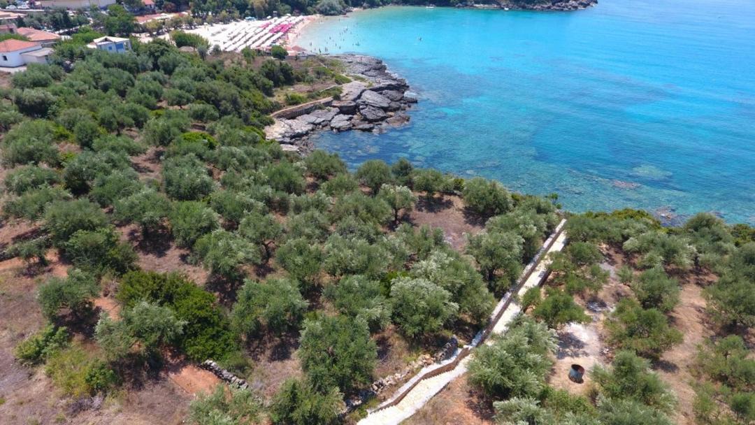 Photo of Outdoor in Lefktron