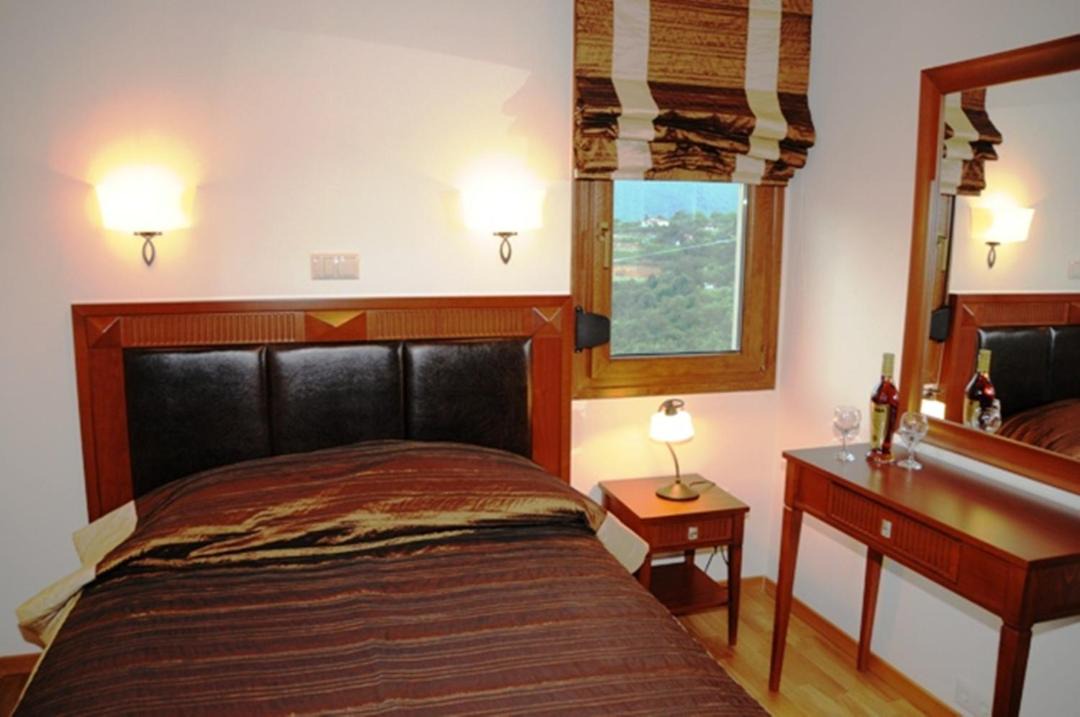 Photo of Bedroom in Naousa