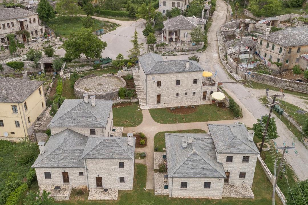 Photo of Buildings in Ano Pedina