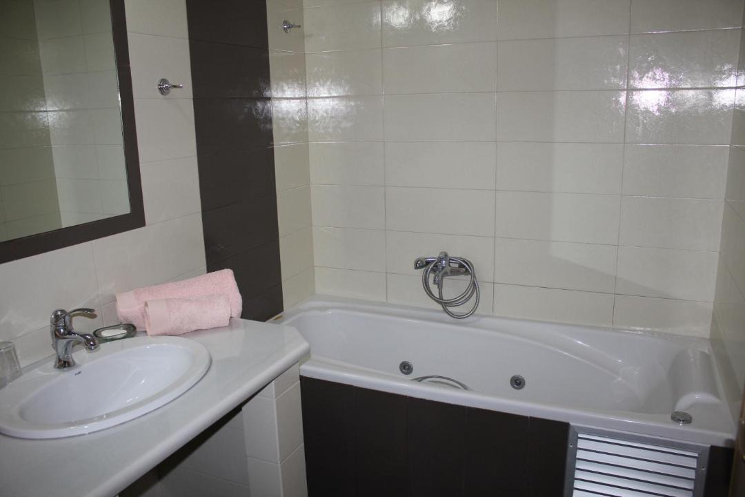 Photo of Bathroom in Tolo