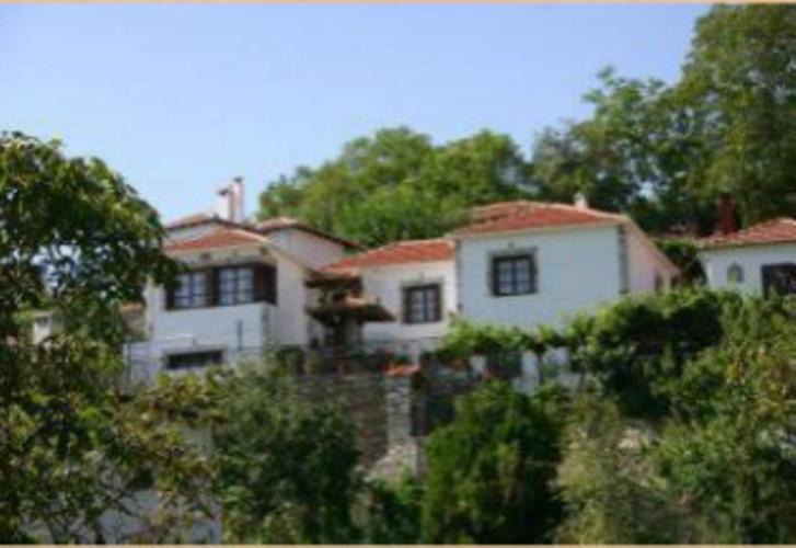 Photo of Buildings in Portaria