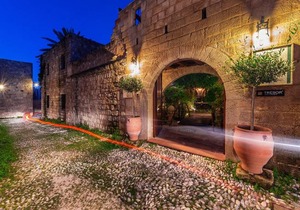 Avalon Boutique Suites Hotel