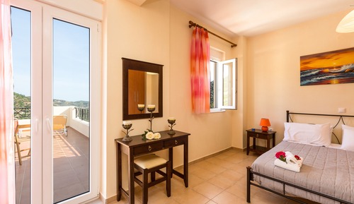 Villa, 4 Bedrooms, Private Pool (Sunlight)