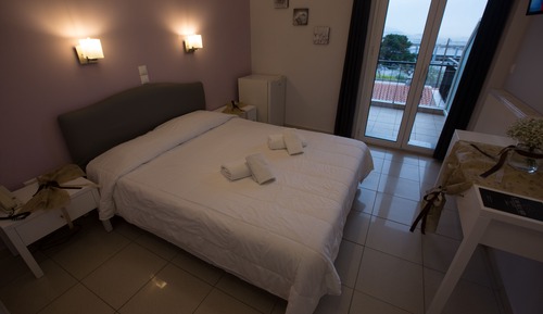 Basic Double or Twin Room, 1 Bedroom, Mountain View, Mountainside