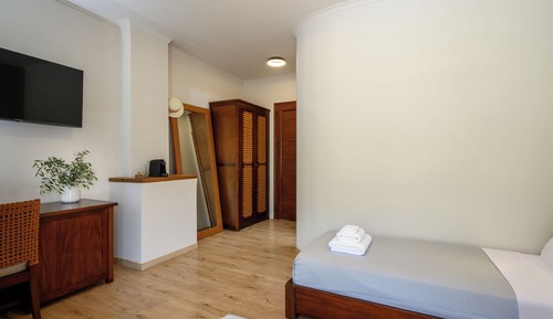 Standard Twin room with Balcony