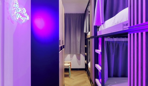 4Bed Female Dorm With Private Bathroom