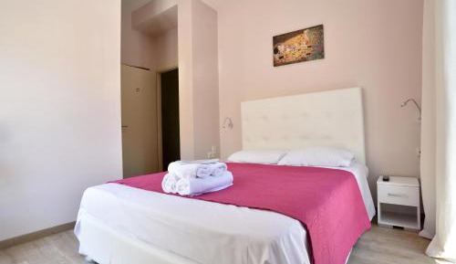 Double Room with Balcony and Castle View