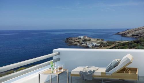 Exclusive Villa 180 Sea View with Infinity Pool & Jacuzzi