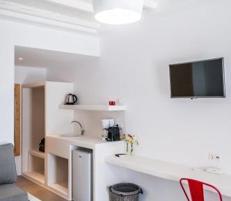 Junior Suite with Garden View